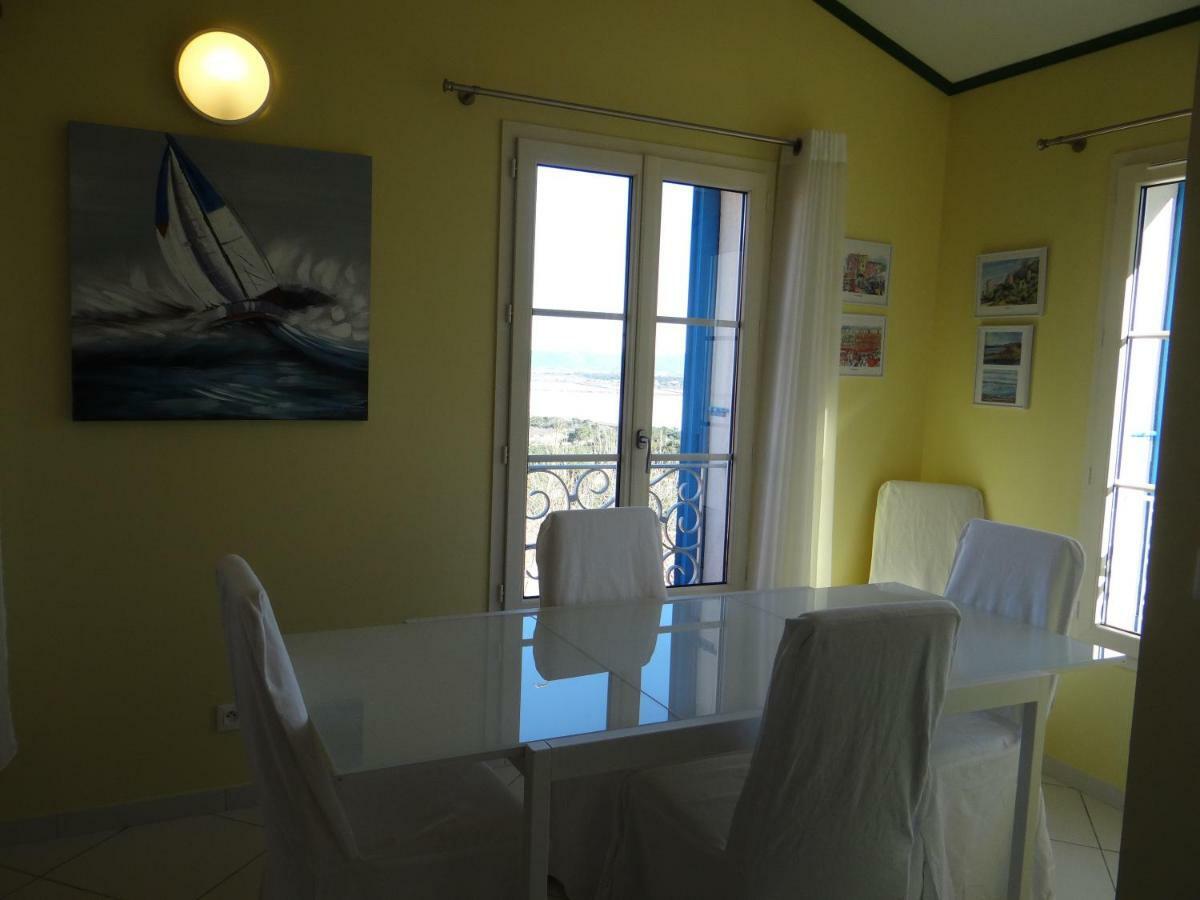 Appartement Vue Mer, Presqu'Il De Giens Hyeres Exterior photo