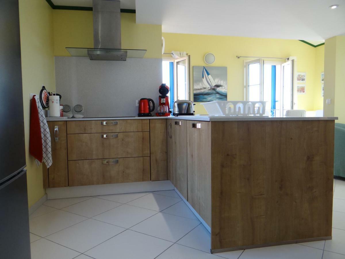 Appartement Vue Mer, Presqu'Il De Giens Hyeres Exterior photo
