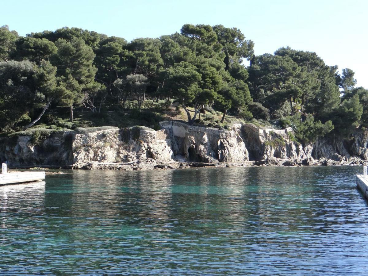 Appartement Vue Mer, Presqu'Il De Giens Hyeres Exterior photo